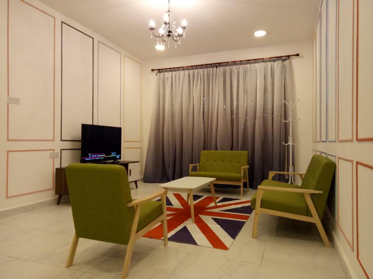 Apartment Icolor & Ch6 *